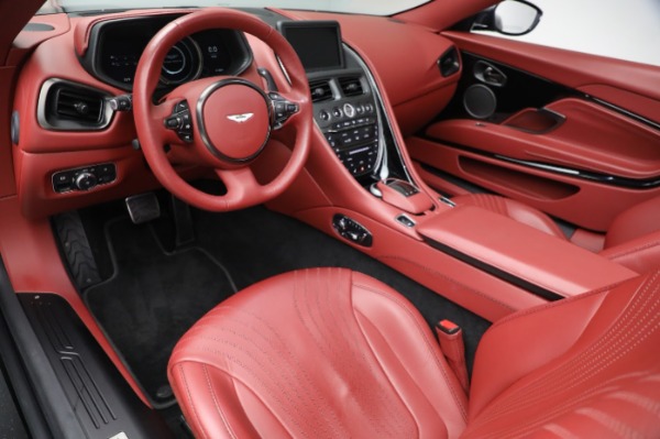 Used 2020 Aston Martin DB11 Volante Convertible for sale $147,900 at Alfa Romeo of Westport in Westport CT 06880 19