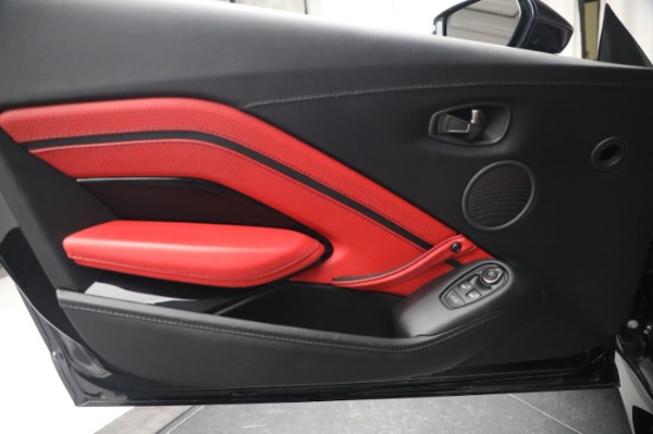 Used 2020 Aston Martin Vantage Coupe for sale $105,900 at Alfa Romeo of Westport in Westport CT 06880 17