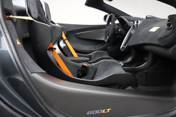 New 2020 McLaren 600LT SPIDER Convertible for sale $309,620 at Alfa Romeo of Westport in Westport CT 06880 27