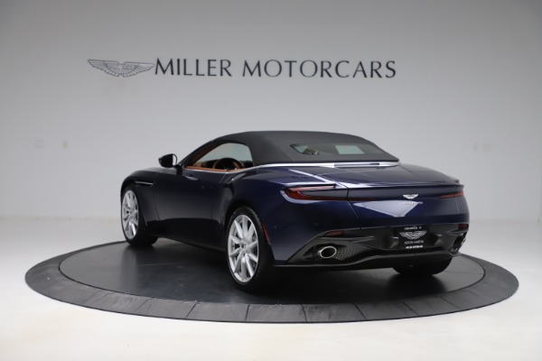 New 2020 Aston Martin DB11 Volante Convertible for sale $242,036 at Alfa Romeo of Westport in Westport CT 06880 16
