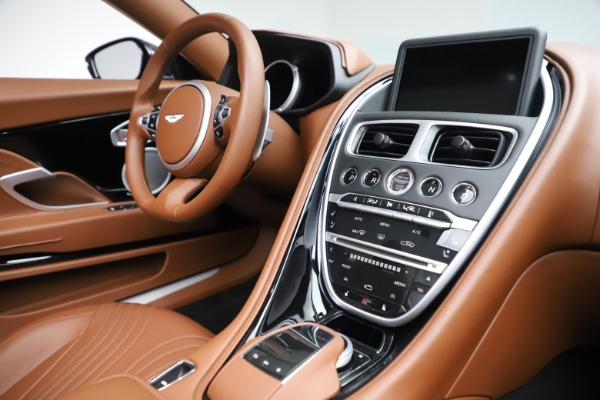 New 2020 Aston Martin DB11 Volante Convertible for sale $242,036 at Alfa Romeo of Westport in Westport CT 06880 25