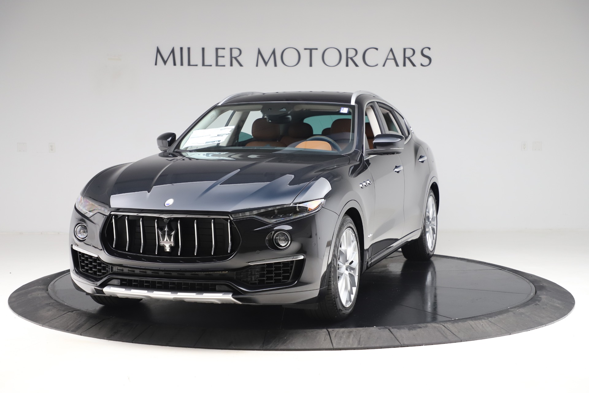New 2019 Maserati Levante Q4 GranLusso for sale $89,550 at Alfa Romeo of Westport in Westport CT 06880 1