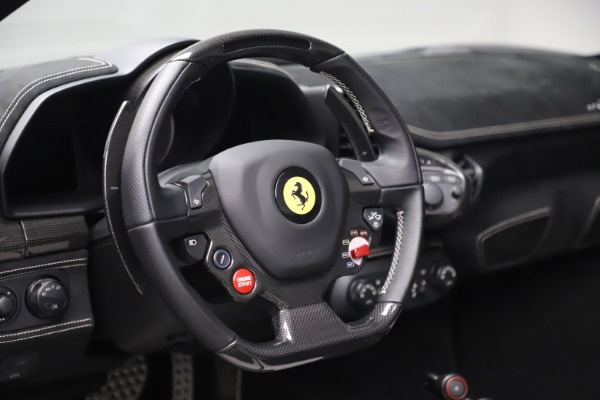 Used 2015 Ferrari 458 Speciale Aperta for sale $635,900 at Alfa Romeo of Westport in Westport CT 06880 24