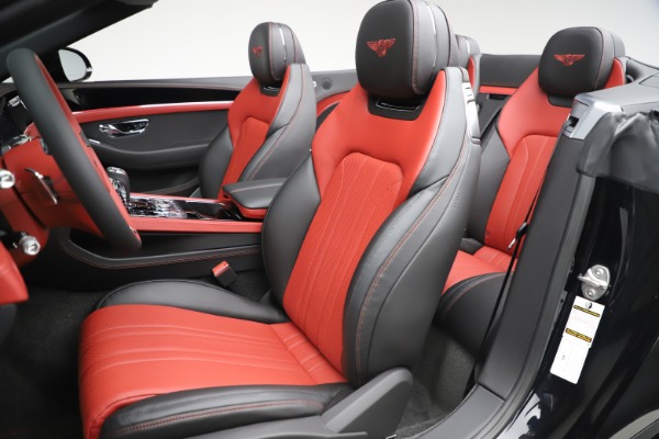 New 2020 Bentley Continental GTC V8 for sale $271,550 at Alfa Romeo of Westport in Westport CT 06880 26