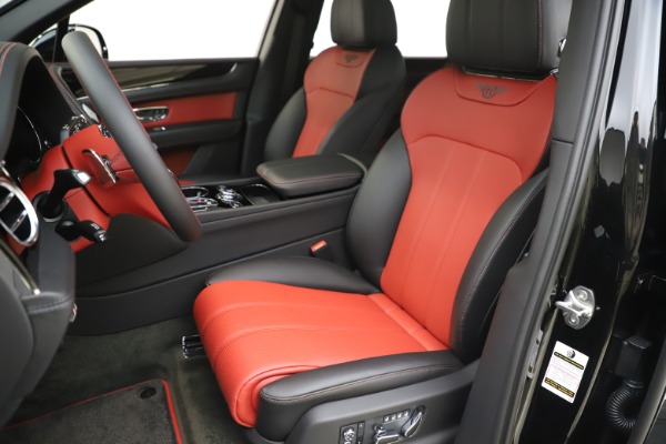 New 2020 Bentley Bentayga V8 for sale $195,265 at Alfa Romeo of Westport in Westport CT 06880 18