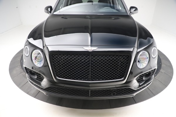 New 2020 Bentley Bentayga V8 Design Series for sale $216,860 at Alfa Romeo of Westport in Westport CT 06880 13