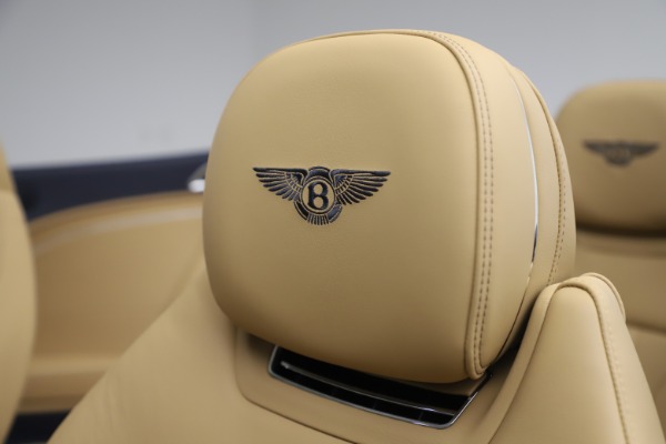 Used 2020 Bentley Continental GT Convertible V8 for sale Call for price at Alfa Romeo of Westport in Westport CT 06880 27