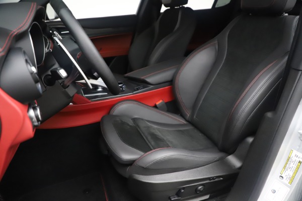 Used 2019 Alfa Romeo Stelvio Quadrifoglio for sale $68,000 at Alfa Romeo of Westport in Westport CT 06880 15
