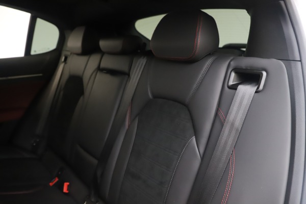 Used 2019 Alfa Romeo Stelvio Quadrifoglio for sale $68,000 at Alfa Romeo of Westport in Westport CT 06880 18