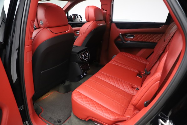 Used 2020 Bentley Bentayga V8 for sale $154,900 at Alfa Romeo of Westport in Westport CT 06880 22