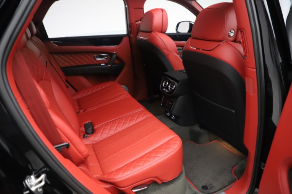 Used 2020 Bentley Bentayga V8 for sale $163,900 at Alfa Romeo of Westport in Westport CT 06880 27