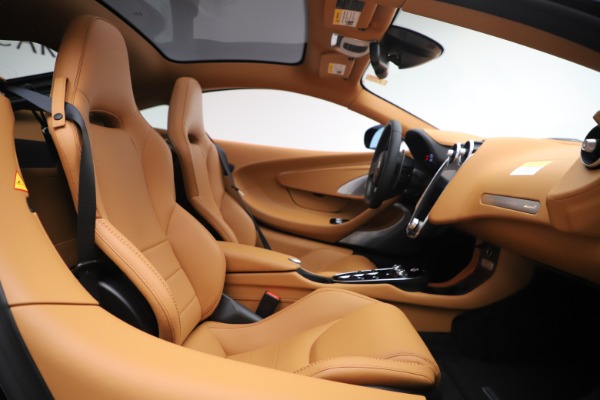 New 2020 McLaren GT Coupe for sale $245,975 at Alfa Romeo of Westport in Westport CT 06880 15