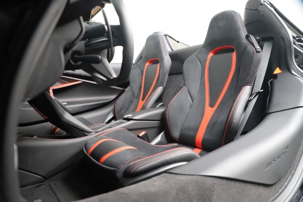 Used 2020 McLaren 720S Spider for sale Sold at Alfa Romeo of Westport in Westport CT 06880 25