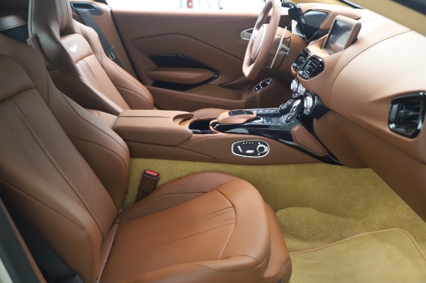 New 2020 Aston Martin Vantage Coupe for sale $180,450 at Alfa Romeo of Westport in Westport CT 06880 19