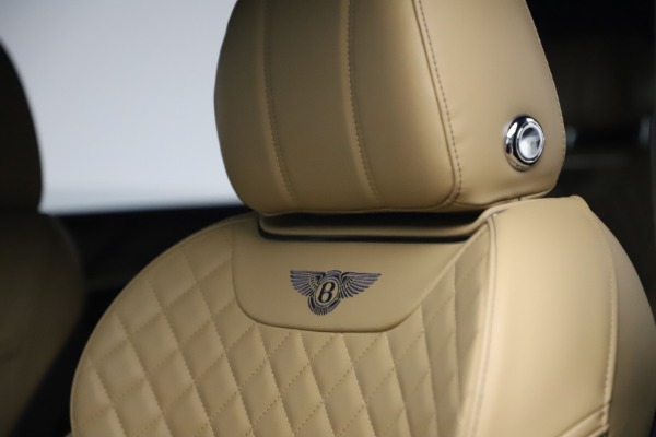 Used 2017 Bentley Bentayga W12 for sale Sold at Alfa Romeo of Westport in Westport CT 06880 21