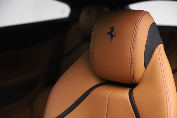 Used 2017 Ferrari GTC4Lusso for sale Sold at Alfa Romeo of Westport in Westport CT 06880 21