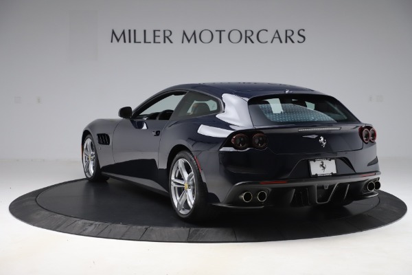 Used 2017 Ferrari GTC4Lusso for sale Sold at Alfa Romeo of Westport in Westport CT 06880 5