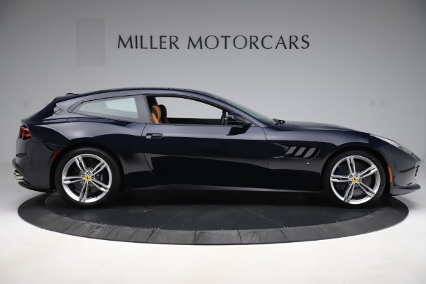 Used 2017 Ferrari GTC4Lusso for sale $238,900 at Alfa Romeo of Westport in Westport CT 06880 9