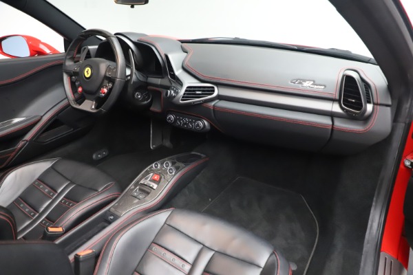 Used 2015 Ferrari 458 Spider for sale $235,900 at Alfa Romeo of Westport in Westport CT 06880 23