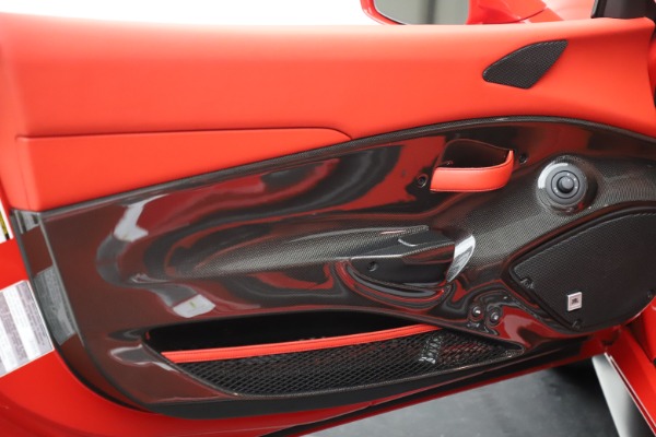 Used 2019 Ferrari 488 Pista for sale $475,900 at Alfa Romeo of Westport in Westport CT 06880 16