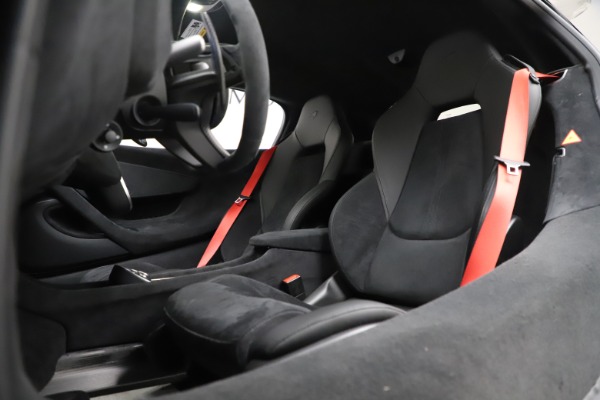 Used 2019 McLaren 600LT Coupe for sale $219,900 at Alfa Romeo of Westport in Westport CT 06880 18