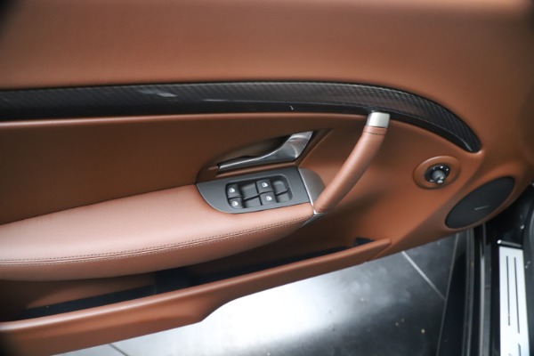 New 2019 Maserati GranTurismo Sport Convertible for sale $165,645 at Alfa Romeo of Westport in Westport CT 06880 23