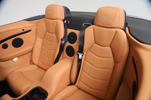 New 2019 Maserati GranTurismo Sport Convertible for sale $172,060 at Alfa Romeo of Westport in Westport CT 06880 24