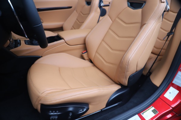 New 2019 Maserati GranTurismo Sport Convertible for sale $171,795 at Alfa Romeo of Westport in Westport CT 06880 21