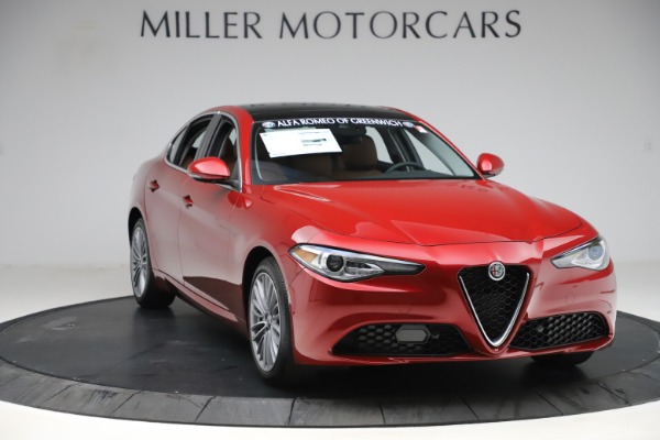 New 2019 Alfa Romeo Giulia Ti Lusso Q4 for sale $54,790 at Alfa Romeo of Westport in Westport CT 06880 11