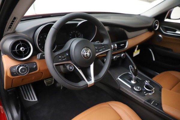 New 2019 Alfa Romeo Giulia Ti Lusso Q4 for sale $54,790 at Alfa Romeo of Westport in Westport CT 06880 13