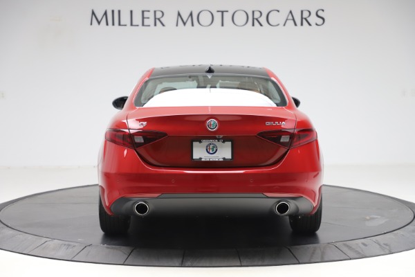 New 2019 Alfa Romeo Giulia Ti Lusso Q4 for sale Sold at Alfa Romeo of Westport in Westport CT 06880 6