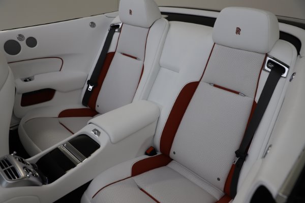 Used 2016 Rolls-Royce Dawn for sale $239,900 at Alfa Romeo of Westport in Westport CT 06880 20