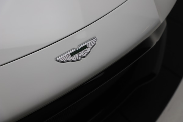New 2020 Aston Martin Vantage Coupe for sale Sold at Alfa Romeo of Westport in Westport CT 06880 26
