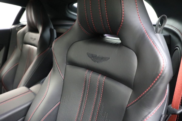 New 2020 Aston Martin Vantage Coupe for sale $195,089 at Alfa Romeo of Westport in Westport CT 06880 15