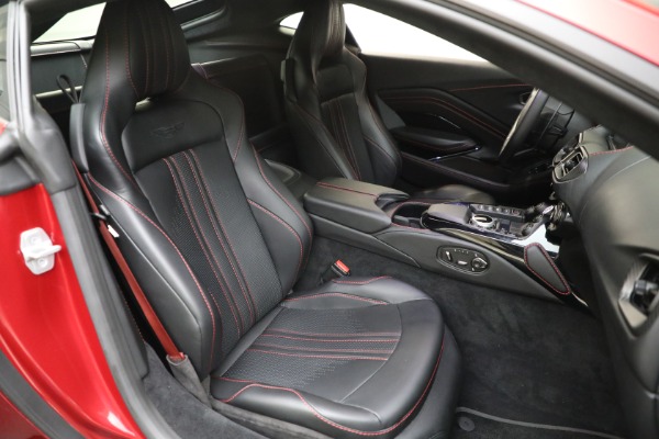 New 2020 Aston Martin Vantage Coupe for sale $195,089 at Alfa Romeo of Westport in Westport CT 06880 21