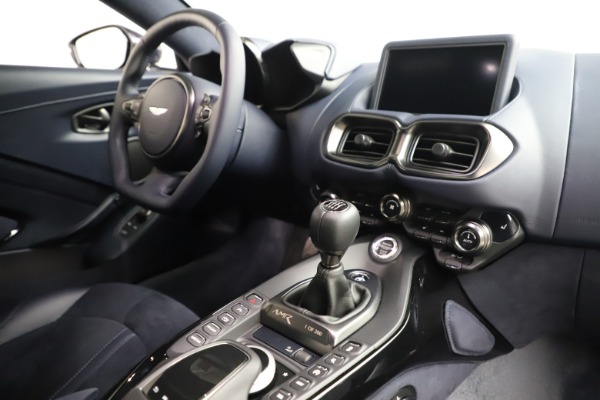New 2020 Aston Martin Vantage AMR Coupe for sale $191,181 at Alfa Romeo of Westport in Westport CT 06880 16