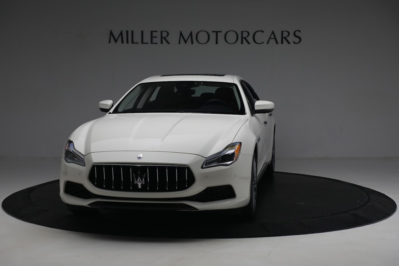 Used 2019 Maserati Quattroporte S Q4 for sale $51,900 at Alfa Romeo of Westport in Westport CT 06880 1