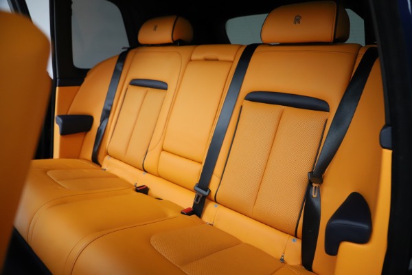 Used 2019 Rolls-Royce Cullinan for sale $329,900 at Alfa Romeo of Westport in Westport CT 06880 12