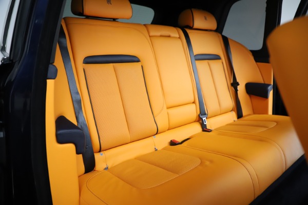 Used 2019 Rolls-Royce Cullinan for sale $329,900 at Alfa Romeo of Westport in Westport CT 06880 13