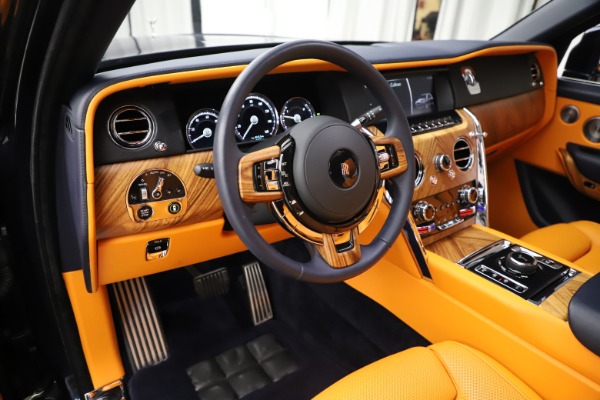 Used 2019 Rolls-Royce Cullinan for sale $329,900 at Alfa Romeo of Westport in Westport CT 06880 15