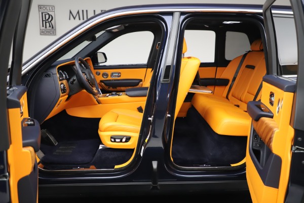 Used 2019 Rolls-Royce Cullinan for sale $329,900 at Alfa Romeo of Westport in Westport CT 06880 25