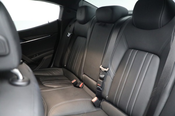 Used 2019 Maserati Ghibli S Q4 for sale $56,900 at Alfa Romeo of Westport in Westport CT 06880 15