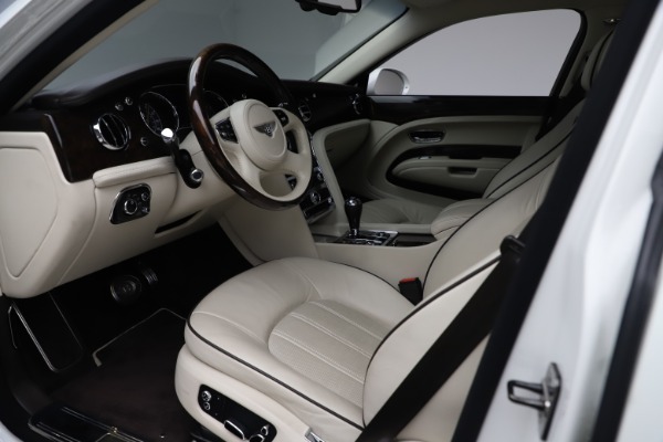 Used 2016 Bentley Mulsanne for sale Sold at Alfa Romeo of Westport in Westport CT 06880 17