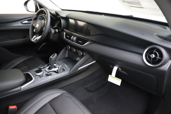 Used 2020 Alfa Romeo Stelvio Q4 for sale Sold at Alfa Romeo of Westport in Westport CT 06880 22