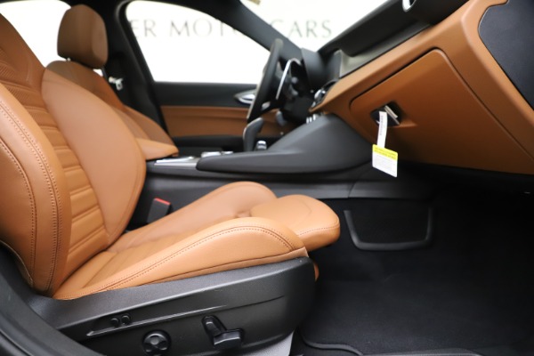New 2020 Alfa Romeo Giulia Ti Sport Q4 for sale Sold at Alfa Romeo of Westport in Westport CT 06880 23