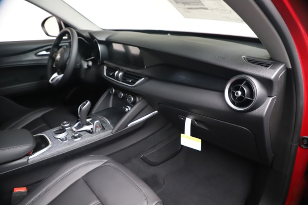 New 2020 Alfa Romeo Stelvio Q4 for sale $49,240 at Alfa Romeo of Westport in Westport CT 06880 22