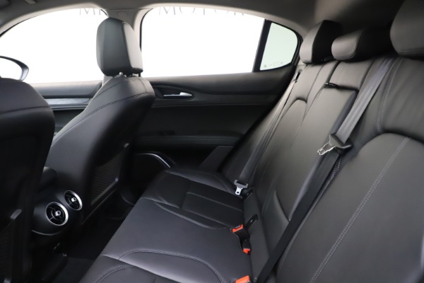 New 2020 Alfa Romeo Stelvio Q4 for sale $49,840 at Alfa Romeo of Westport in Westport CT 06880 19
