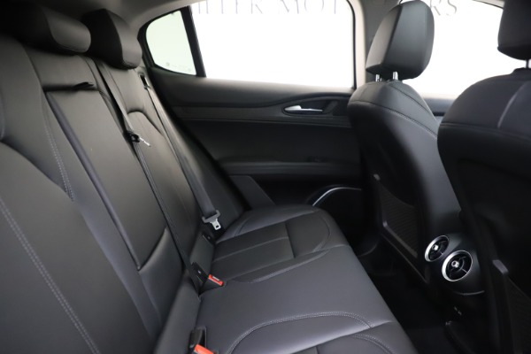 New 2020 Alfa Romeo Stelvio Q4 for sale $49,840 at Alfa Romeo of Westport in Westport CT 06880 27