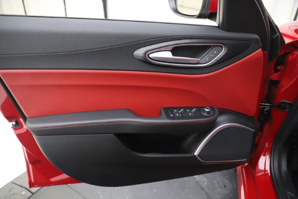 New 2020 Alfa Romeo Giulia Q4 for sale $45,740 at Alfa Romeo of Westport in Westport CT 06880 17