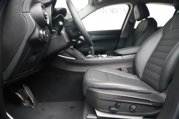 New 2020 Alfa Romeo Stelvio Ti Lusso Q4 for sale $55,790 at Alfa Romeo of Westport in Westport CT 06880 14